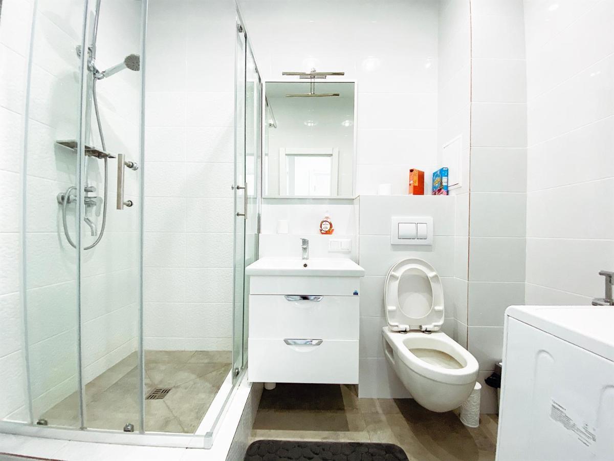 Skyview Apartments Одесса Экстерьер фото